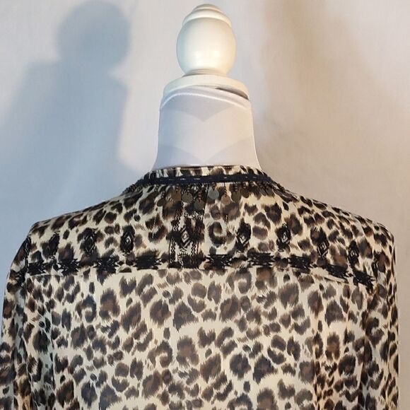 Roar Animal Print Beaded & Embroidered Blouse - Picture 6 of 10